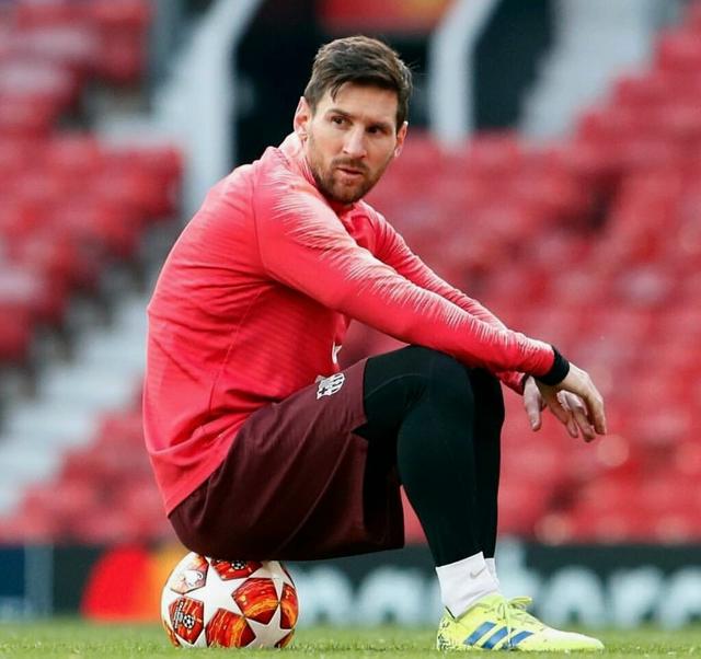 跟队记者：尤文仍在关注帕尔马中场贝尔纳韦