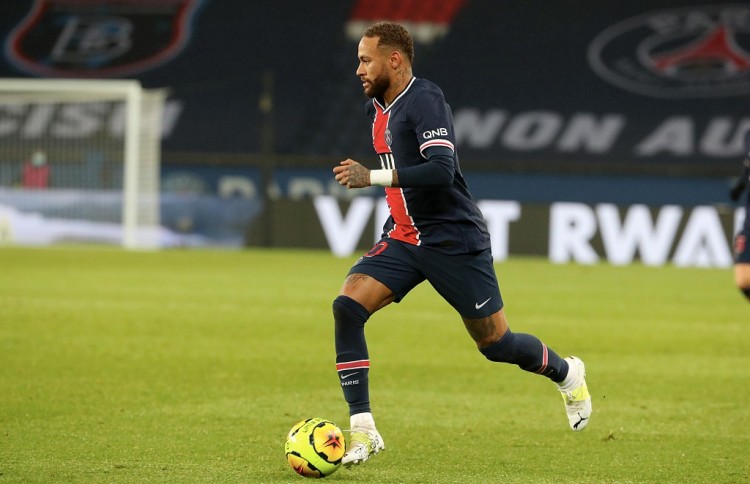 罗马诺：阿莫林坚持留下齐尔克泽；梅努向往租借加盟那不勒斯