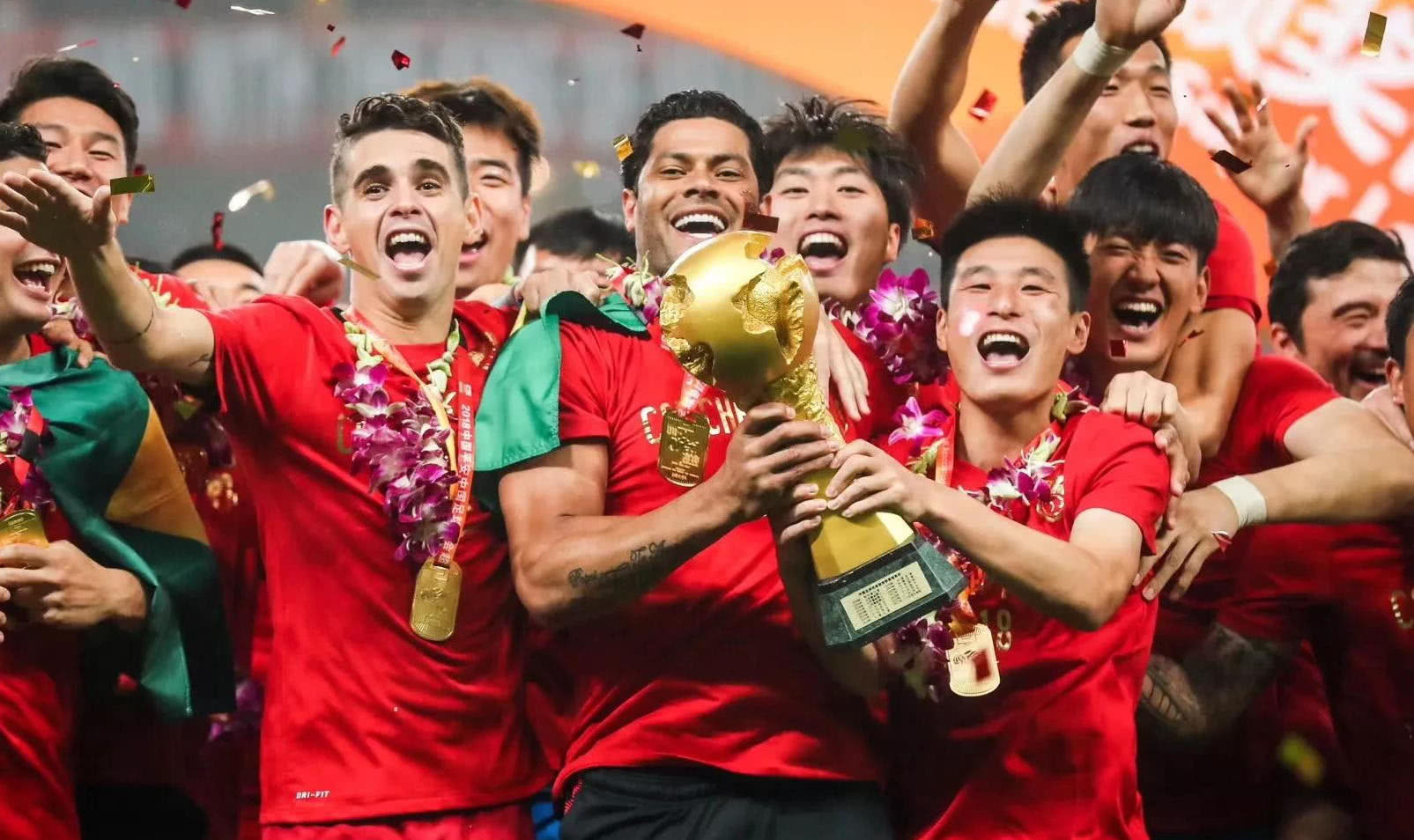 德甲替补戴帽，凯恩是继9分钟5球的莱万之后拜仁第二人