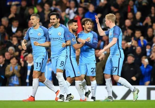 随着利物浦0-0，曼城0-0，英超最新积分榜出炉！枪手45分领跑