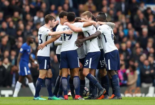 比朔夫：对选择拜仁仍然充满信心，相信自己会在这里站稳脚跟